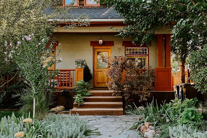 Beautify Your Entrance with Front Porch Entry Plants